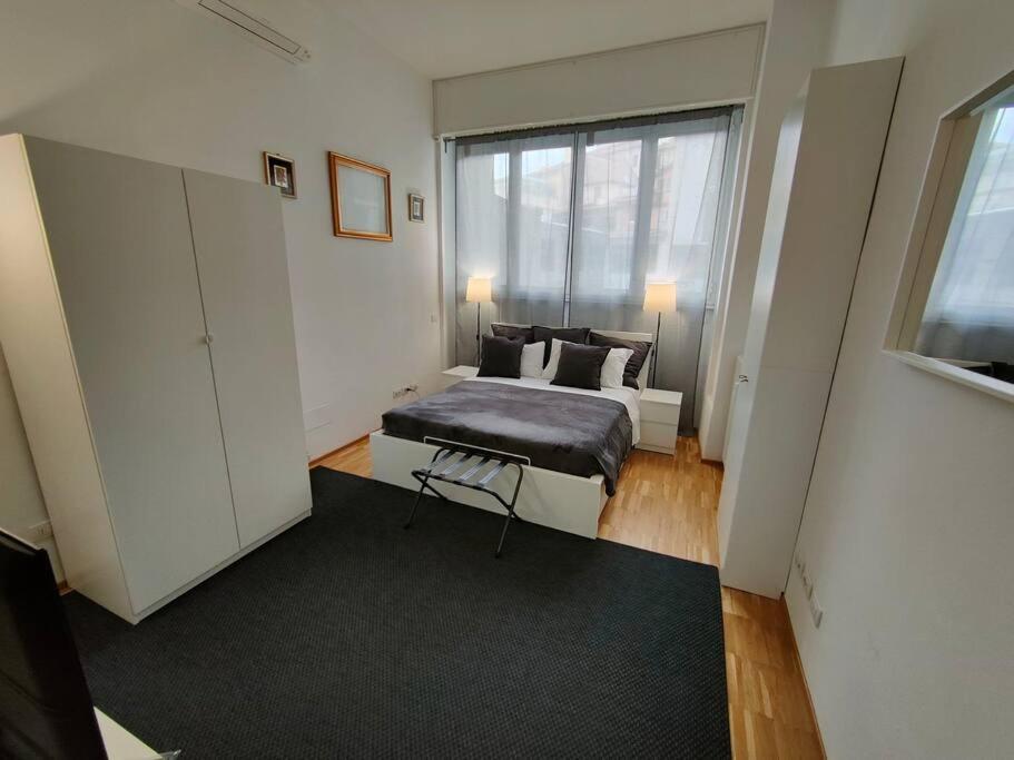 Short Rent Milan Porta Romana Buitenkant foto