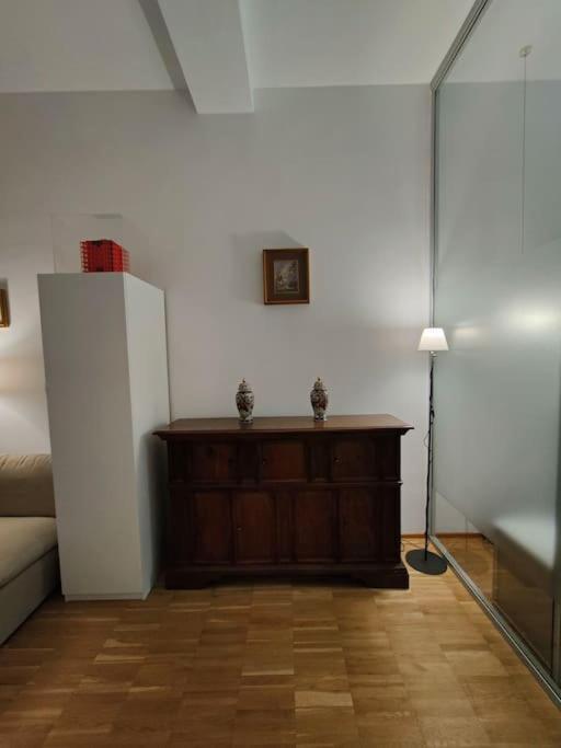 Short Rent Milan Porta Romana Buitenkant foto