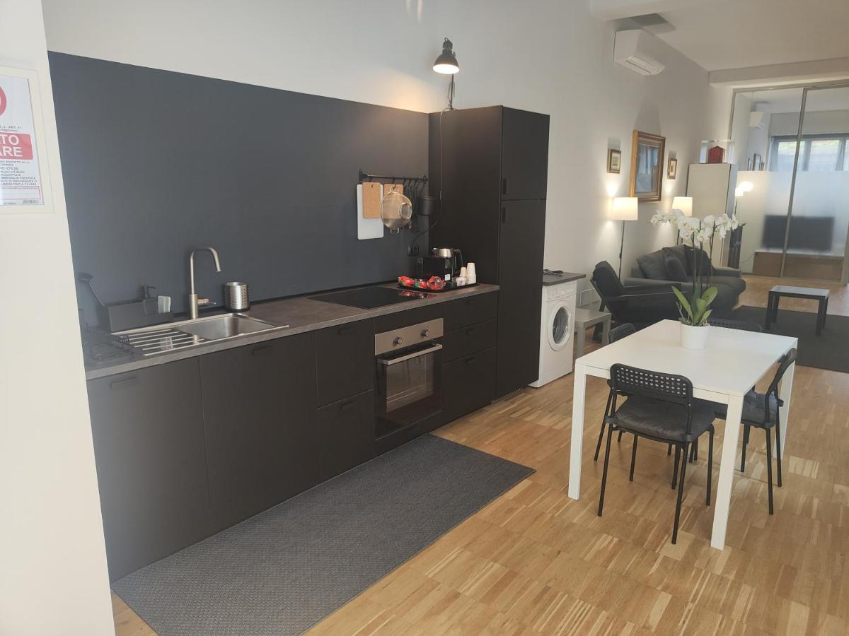 Short Rent Milan Porta Romana Buitenkant foto