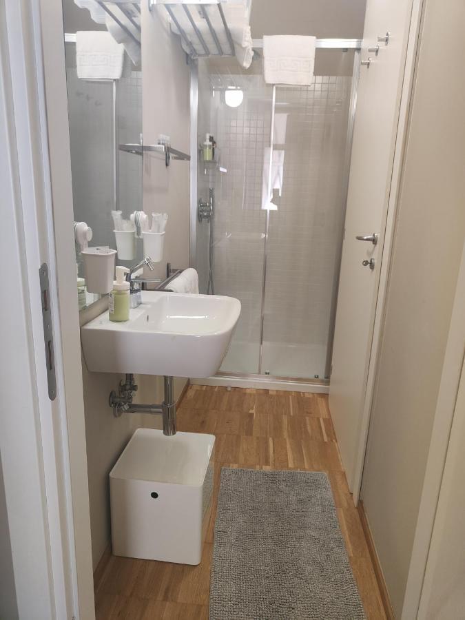 Short Rent Milan Porta Romana Buitenkant foto